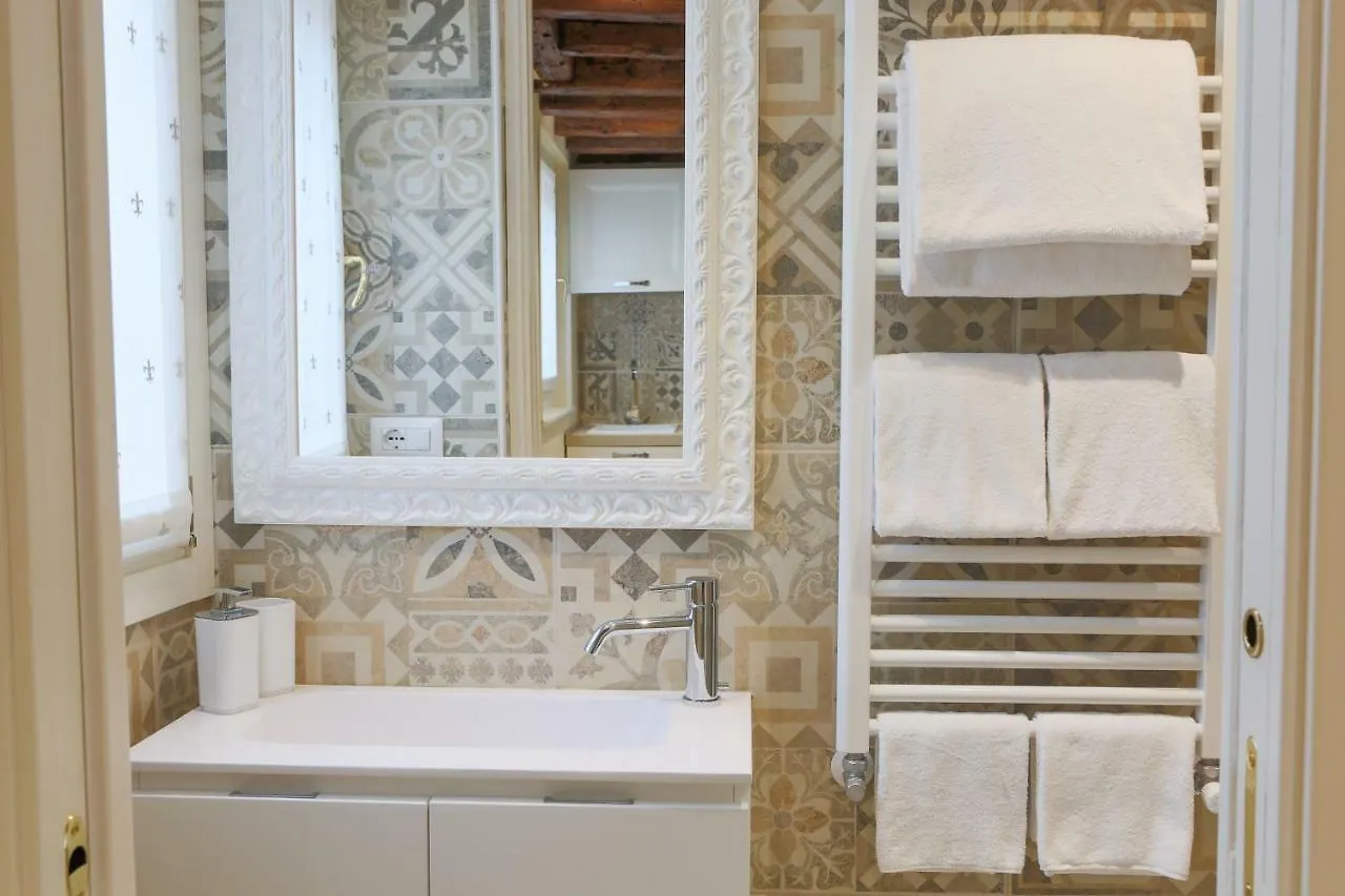 Mh 805 Apartment Venice Italy